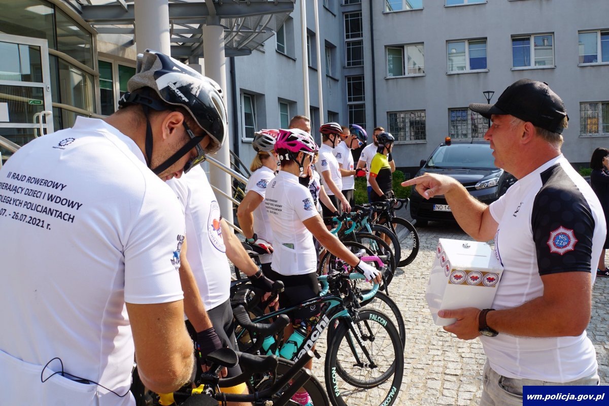 2021rajd rowerowy start uczestnicy2